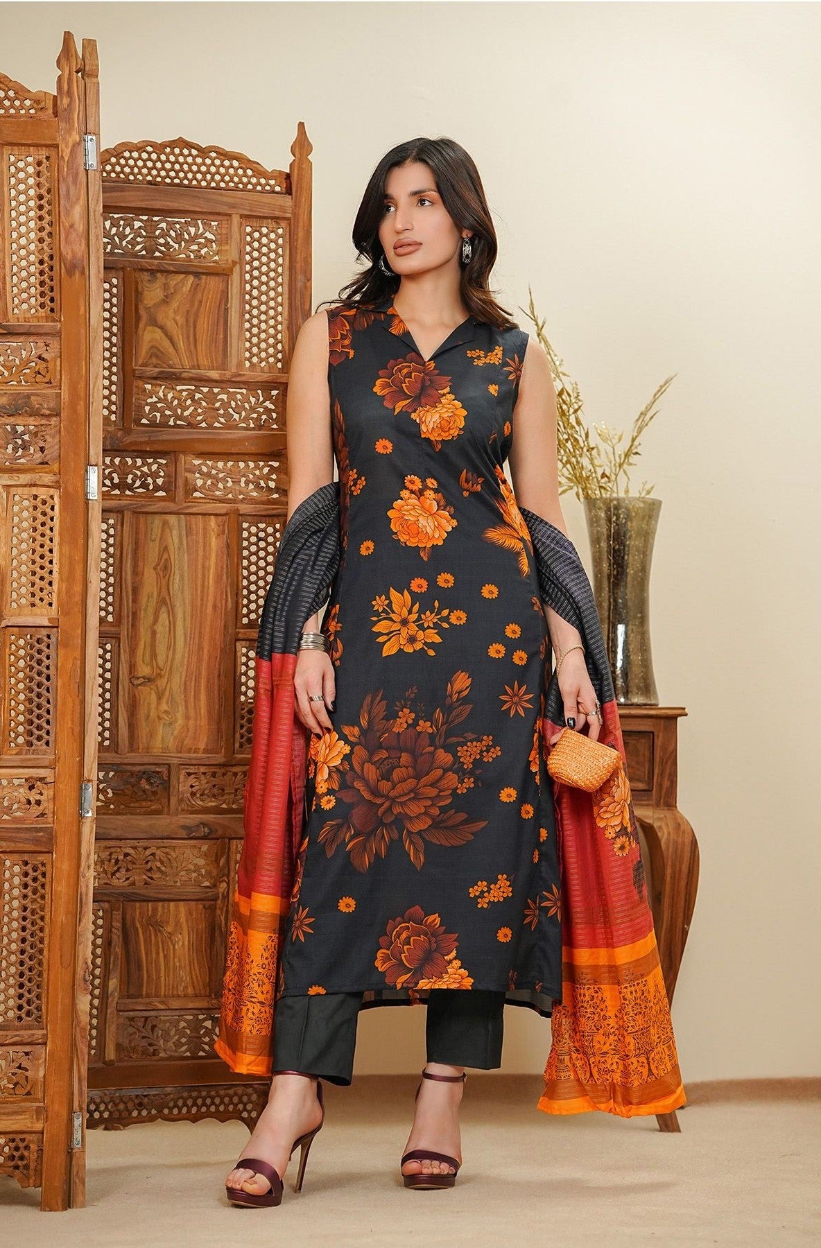 Nikhar by Meerab - Spring Summer 3-Piece Unstitched Lawn Suit