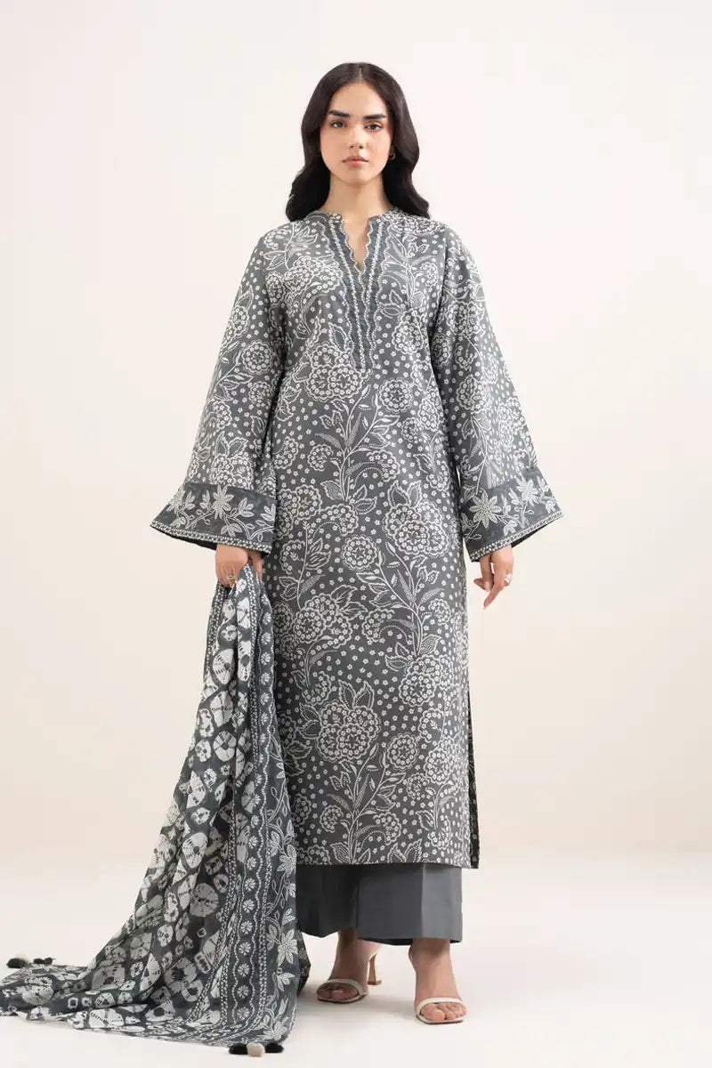 Sapphire Lawn Vol-09 - 3PC Unstitched Printed Lawn Suit(Charcoal)
