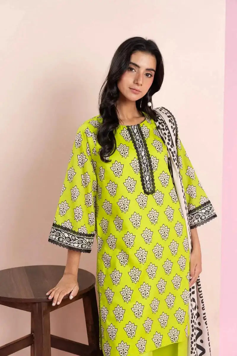 Alkaram Unstitched 3-Piece Lawn Collection (Lime Green)