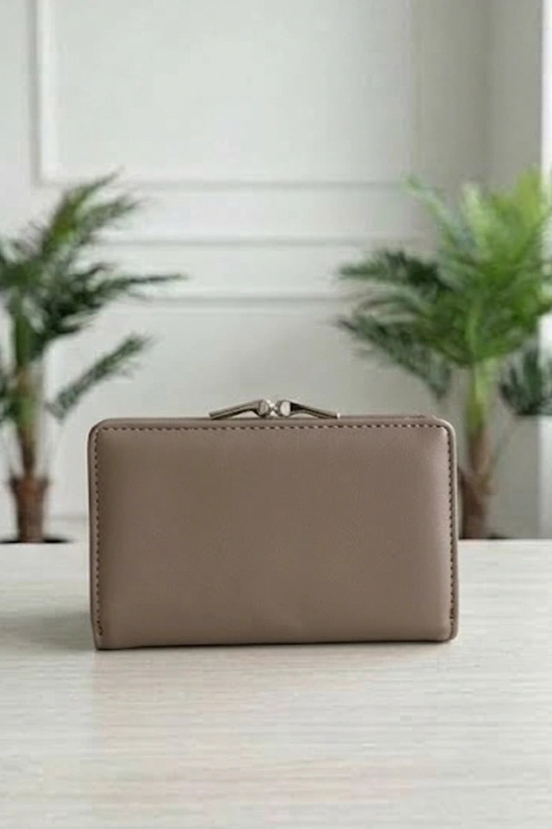 Hanging Cosmetic & Accessory Clutch (Mocha Beige)
