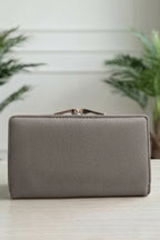 Hanging Cosmetic & Accessory Clutch (Greige)