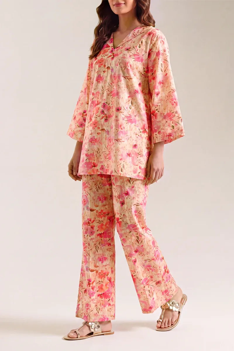 Saya Special Unstitched Khaddar 2-Piece Same Print Suit (Magenta Pink)