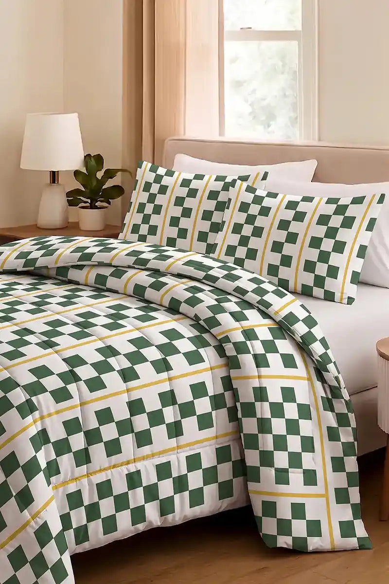 Premium Double Bed Comforter – Comfort & All-Season Warmth (Forest Emerald Green)