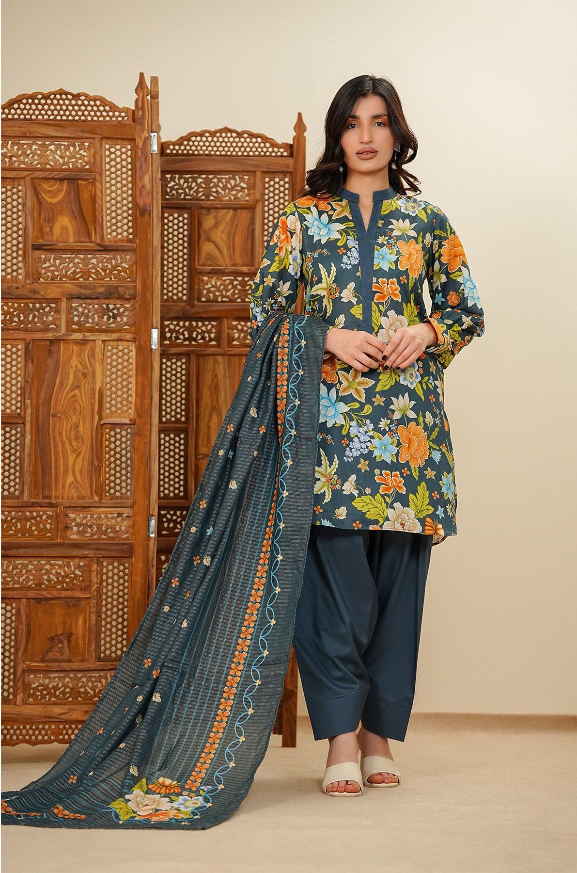 Nikhar by Meerab - Spring Summer 3-Piece Unstitched Lawn Suit