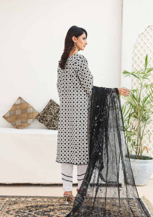 Sana Sara 3Pc Embroidered Cambric With CutWork Chiffon Dupatta Series