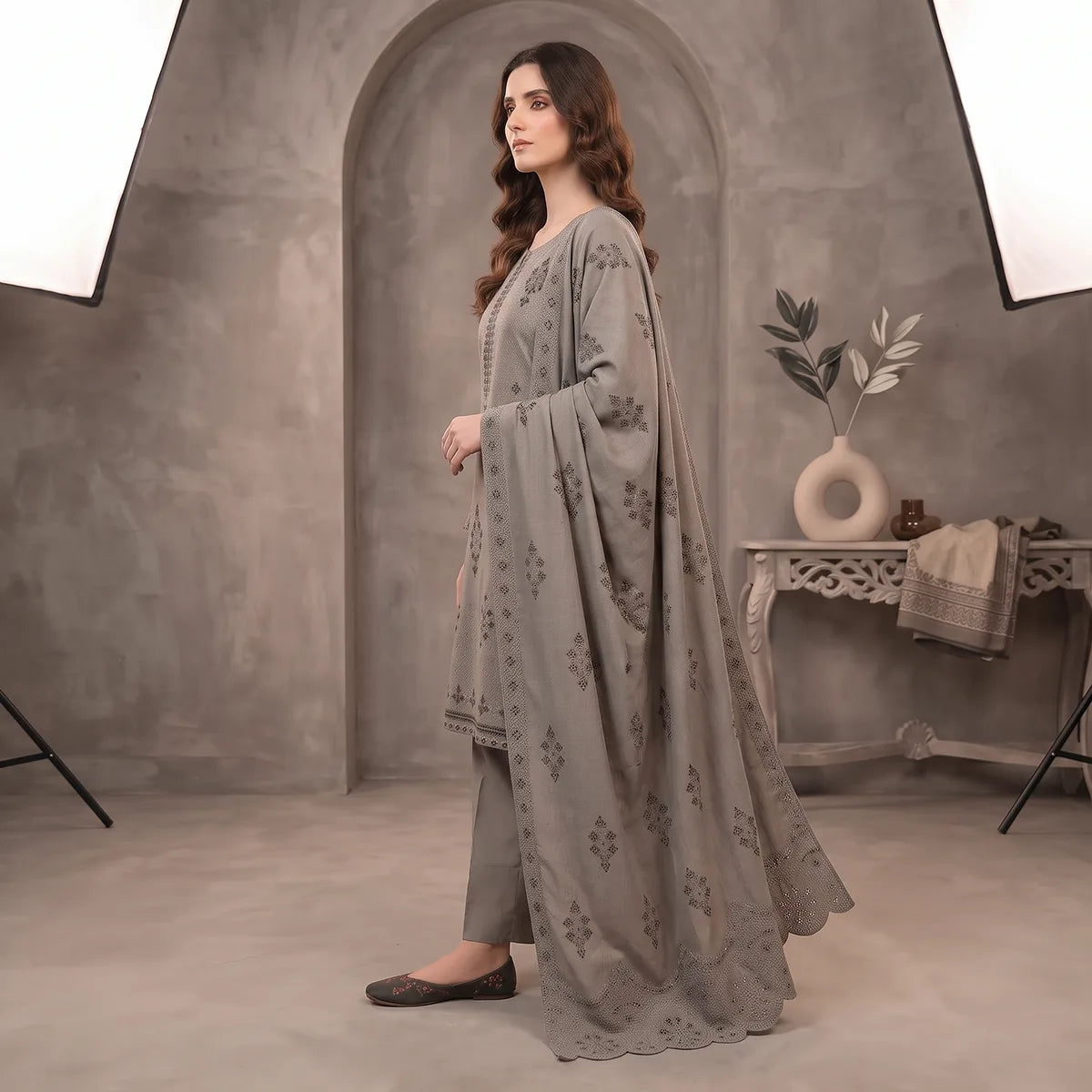 Faiqa By Bareeze Embroidery – Unstitched 3 Piece Suit (Potters Clay)