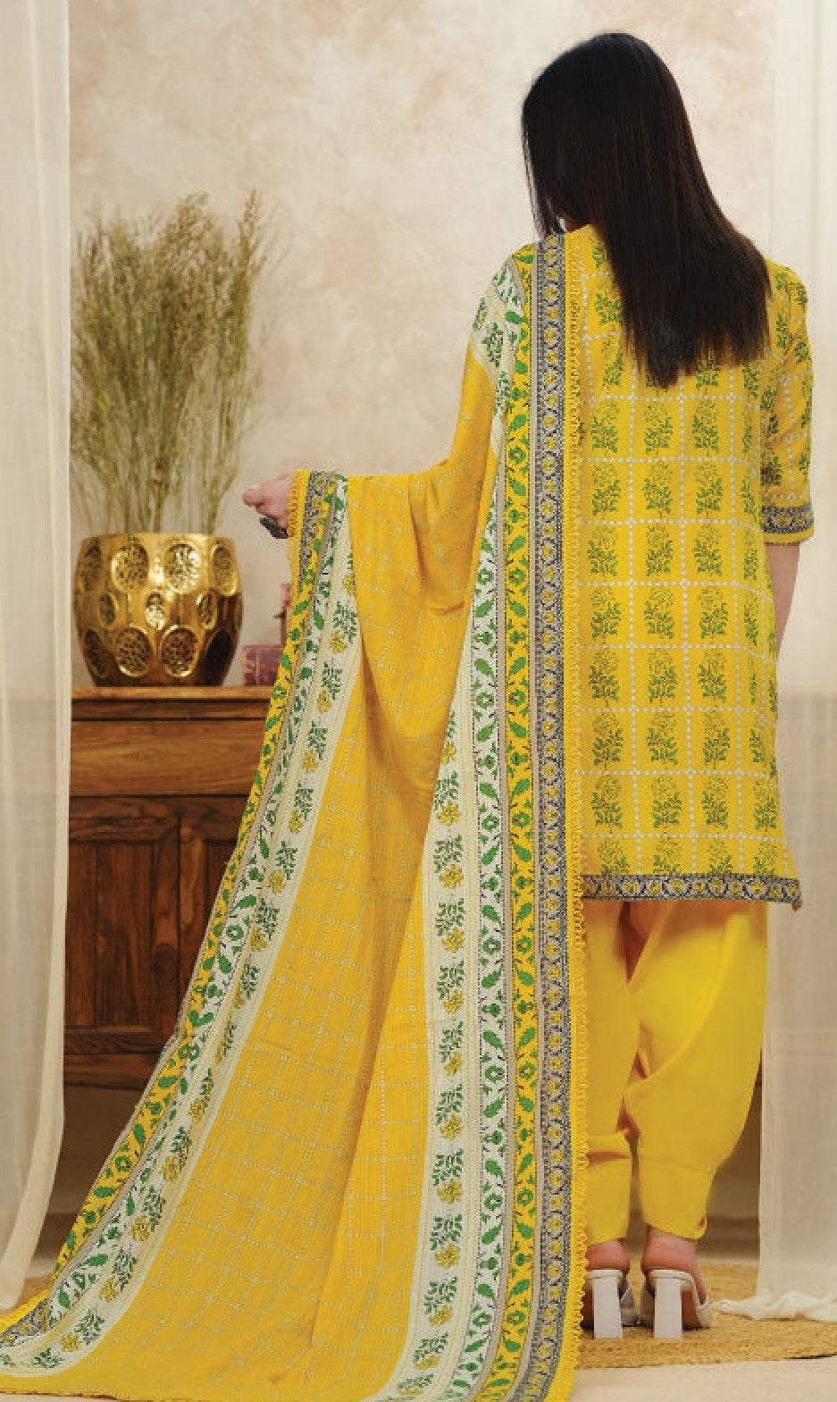 Mor Bagh by Beechtree – 3 Piece Unstitched Lawn Suit