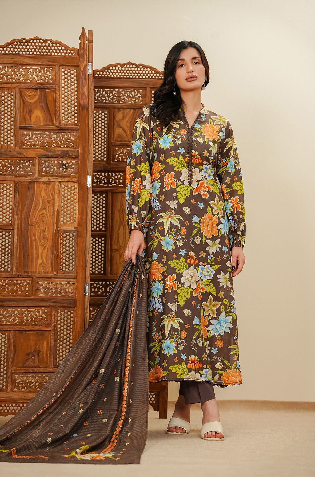 Nikhar by Meerab - Spring Summer 3-Piece Unstitched Lawn Suit