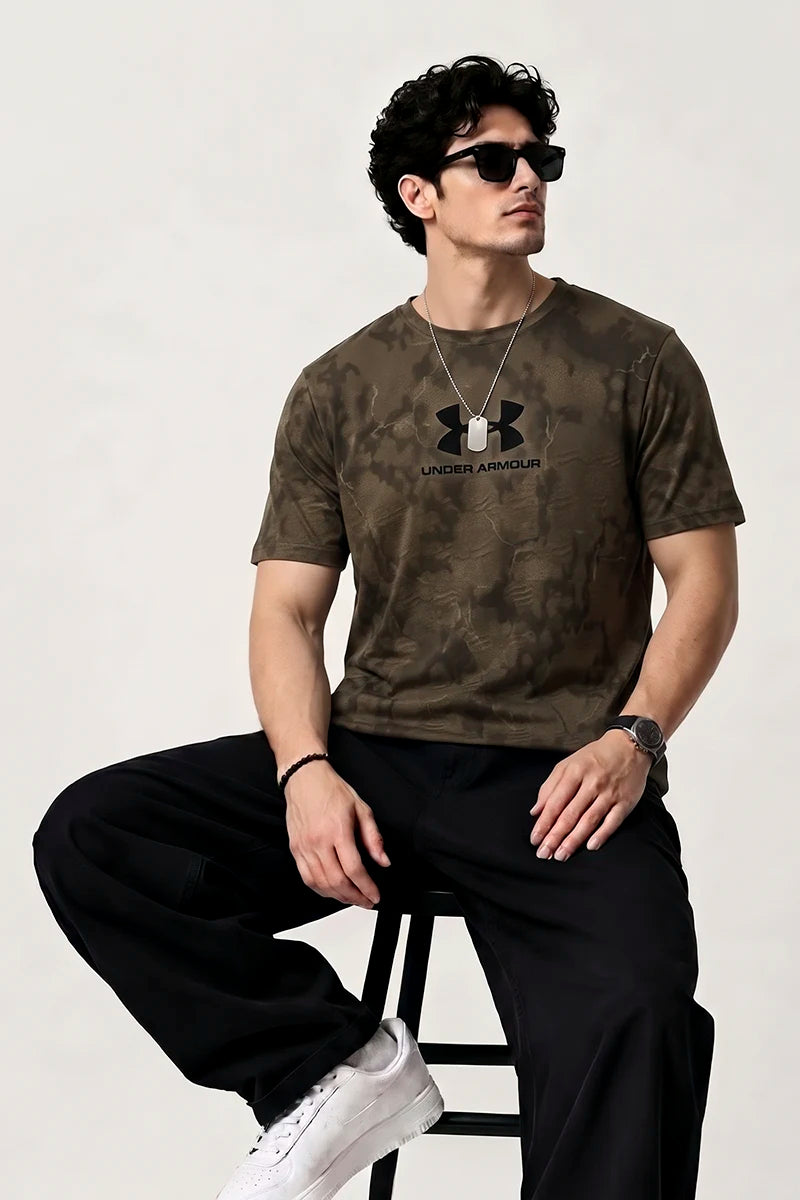 Under Armour Dri-Fit Round Neck T-Shirt – Dark Brown