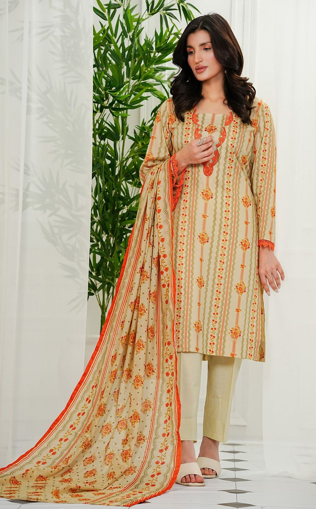 KAYSERIA – HUSN-3 Piece Unstitched Lawn Suit