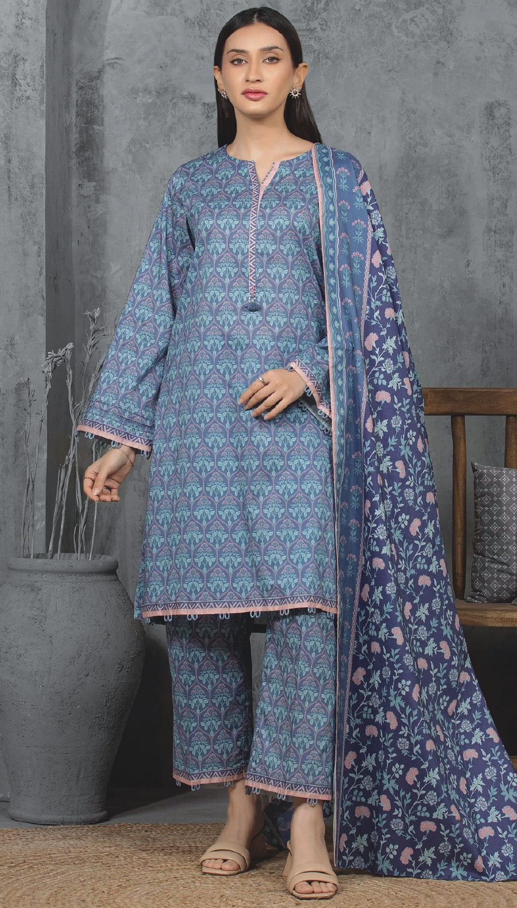 Edenrobe By Allure Unstitched Printed Lawn (Regent St blue)