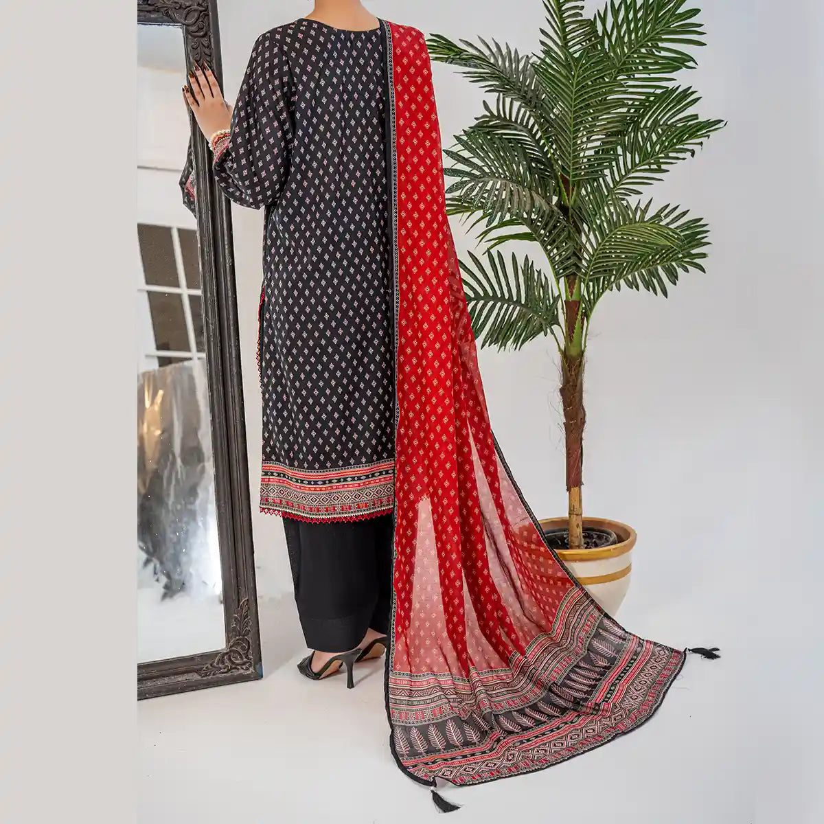 Parthia By KBC Fashion - 3PC Unstitched Printed Cambric Suit (Black)