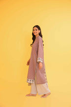 Nishat Unstitch 3PC Printed Lawn (pink)