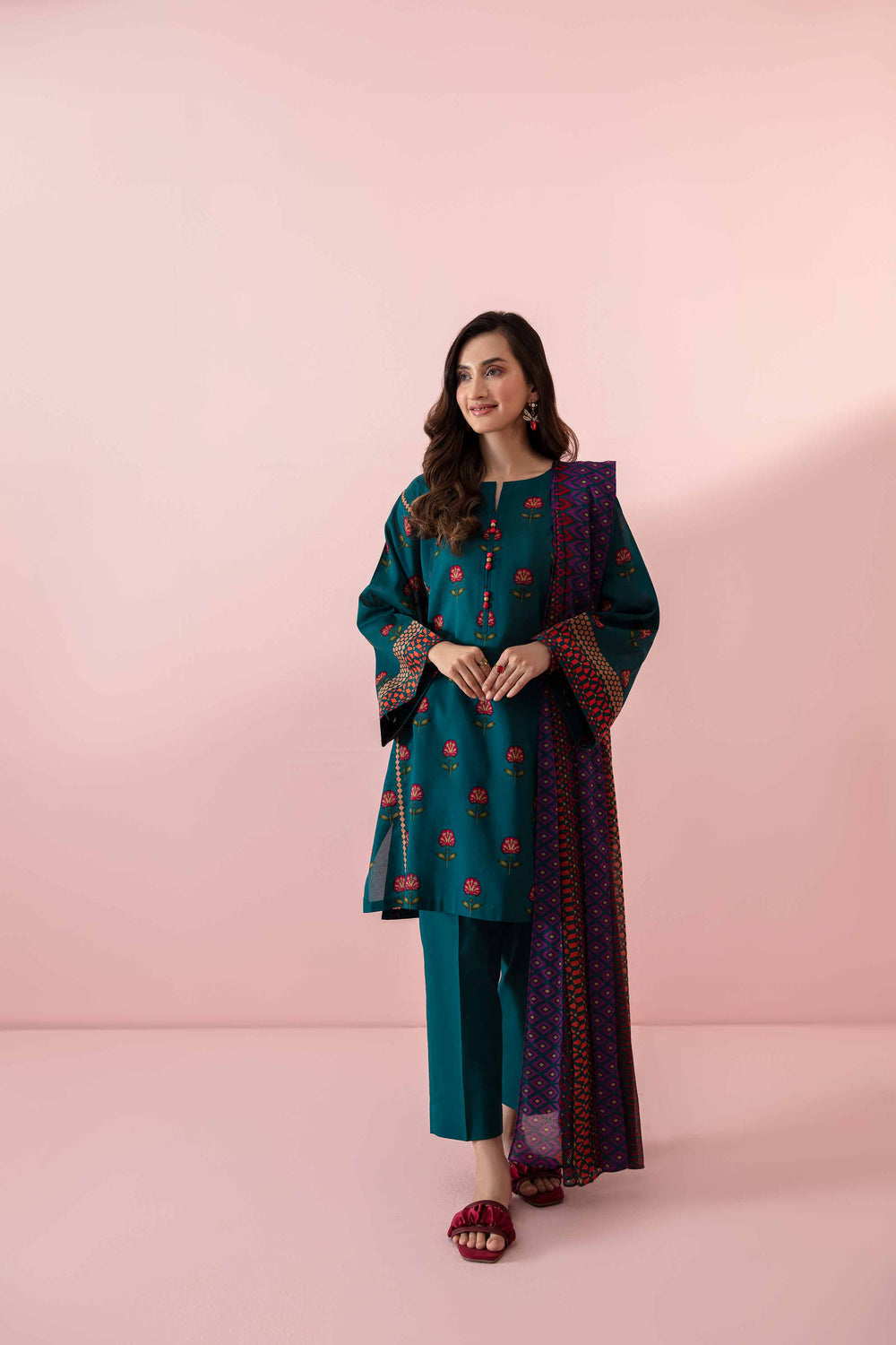 Nishat Unstitch 3PC Printed Lawn (dark green)