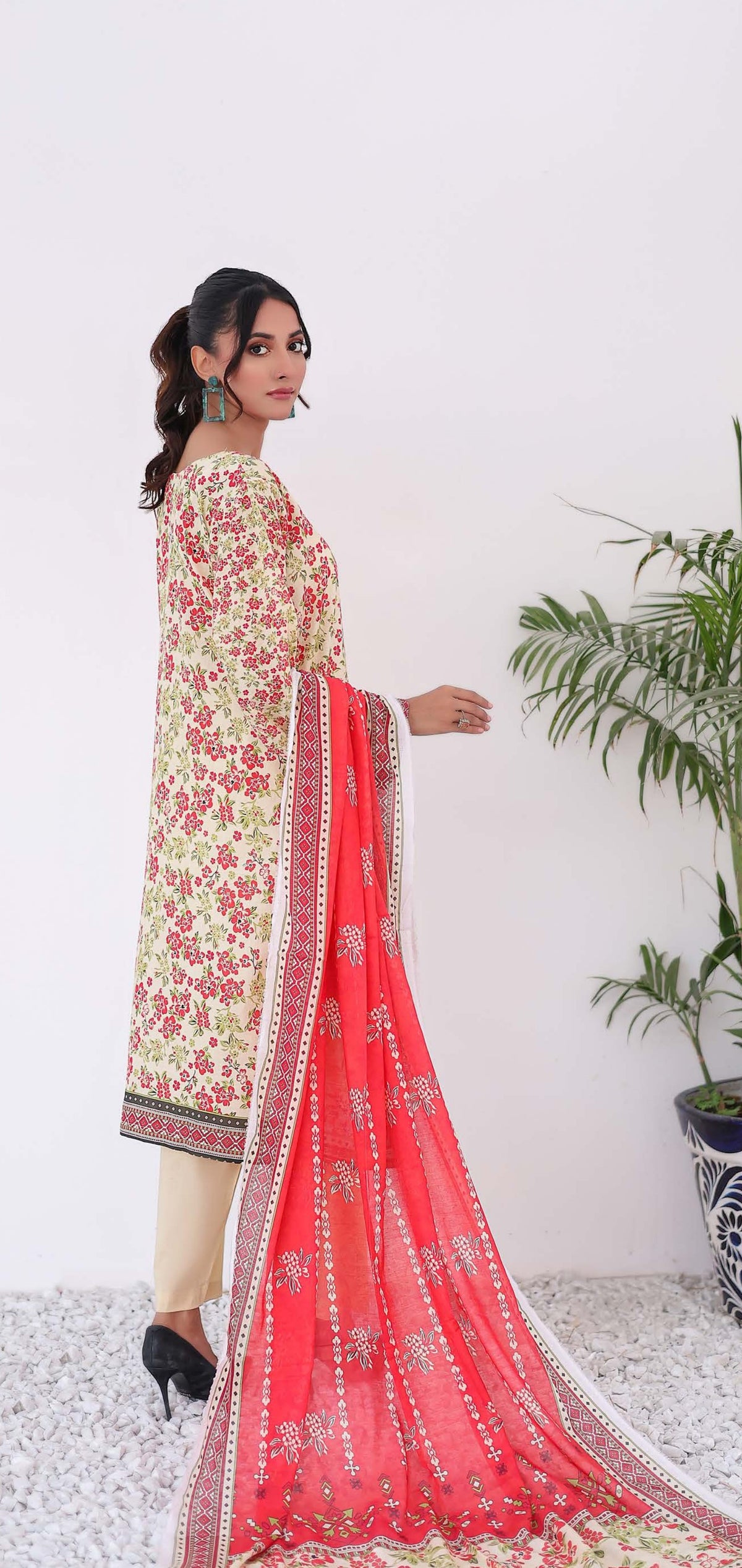 MIRHA BY LEEDS 3PC UNSTICHED CAMBRIC