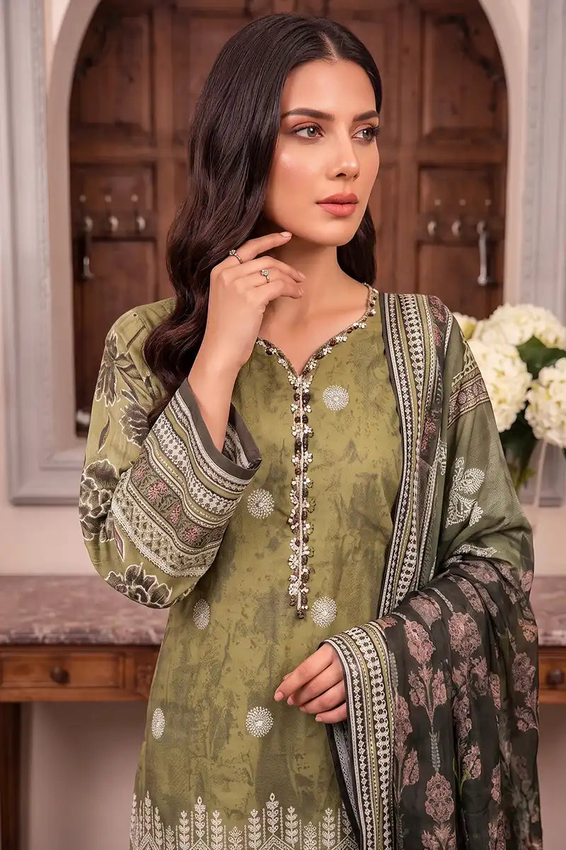 Rimal Vol 118 – Embroidered Unstitched 3-Piece Lawn Suit (Olive Green)