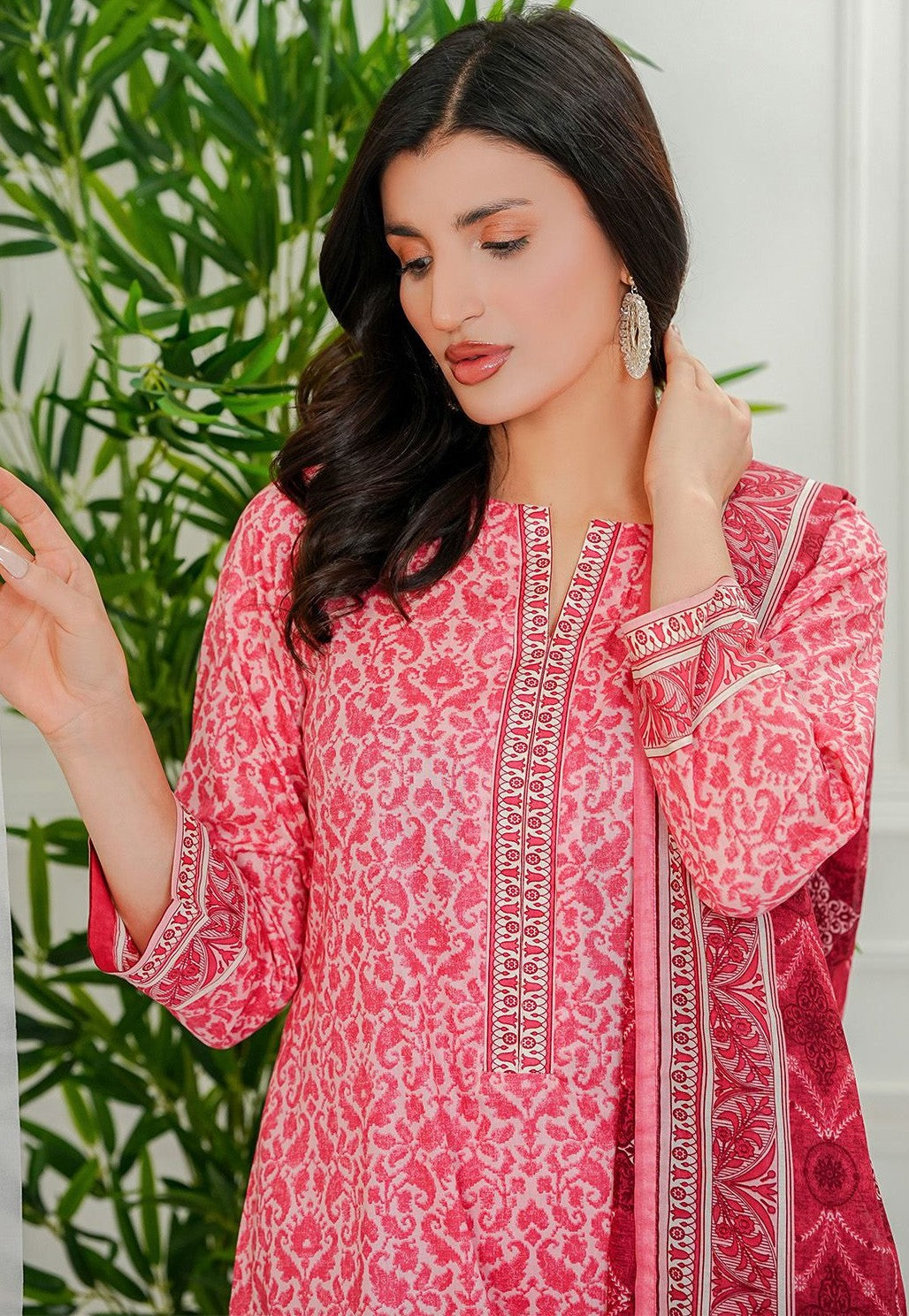KAYSERIA – HUSN-3 Piece Unstitched Lawn Suit