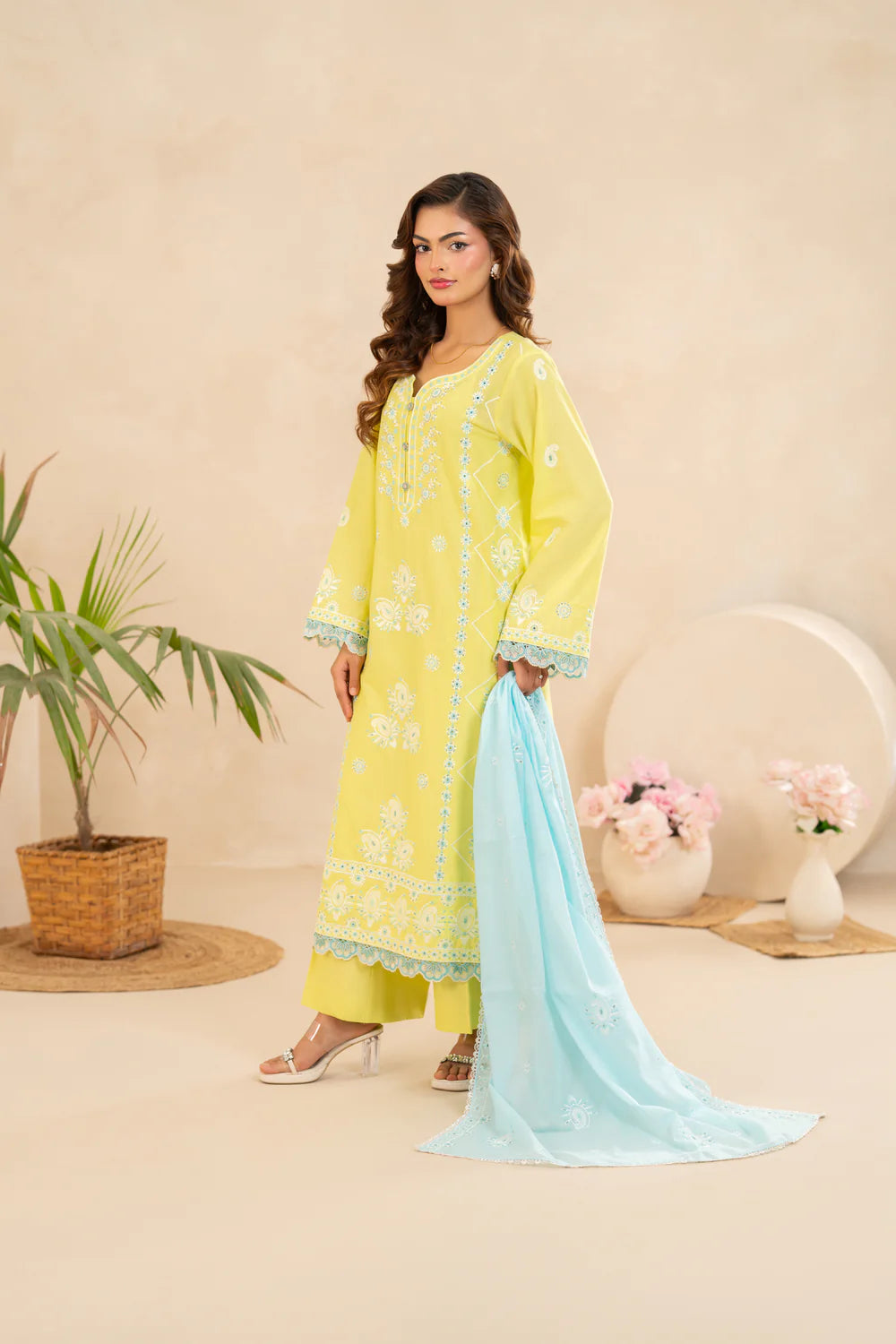 Zunaira Zamal-3PC-Embroidery Unstitch Lawn (Lime)