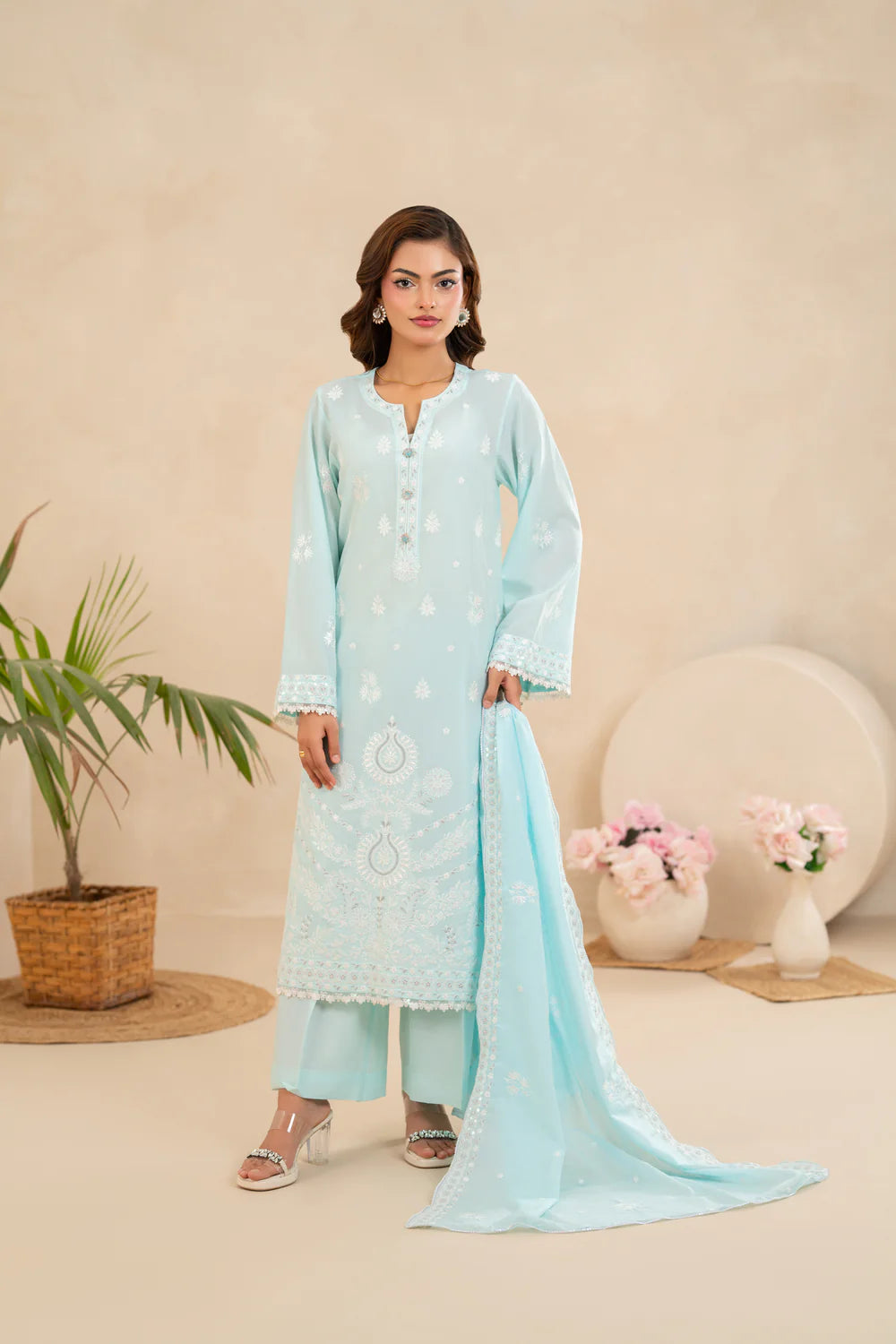 Zunaira Zamal-3PC-Embroidery Unstitch Lawn (Light Blue)