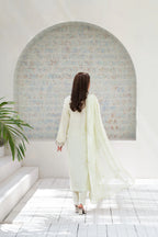 Zunaira Zamal-3PC-Embroidery Unstitch Lawn (Light Green)