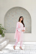 Zunaira Zamal-3PC-Embroidery Unstitch Lawn (Pink)