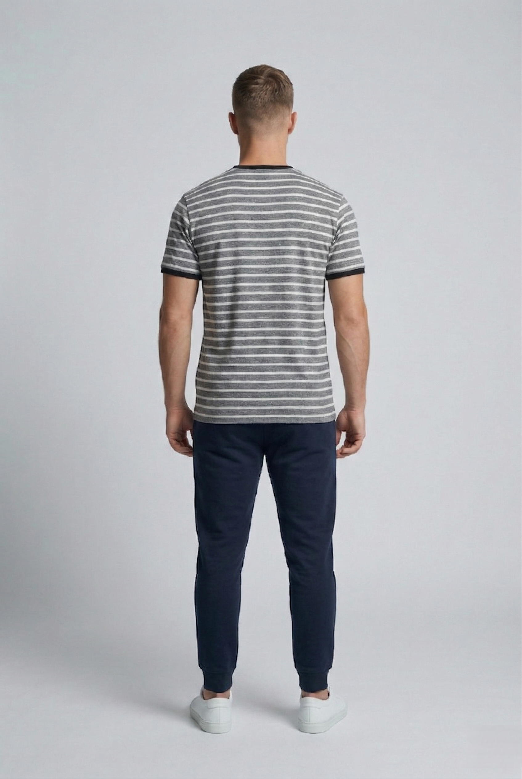 Scuth By Under Armour T-shirt (black & white)