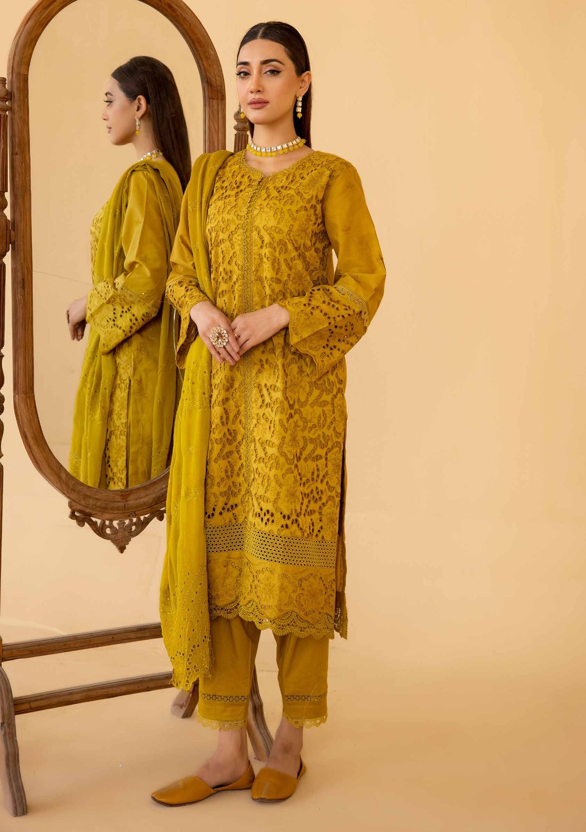 FASANA BY JOHRA - Unstitched 3PC Chikenkari