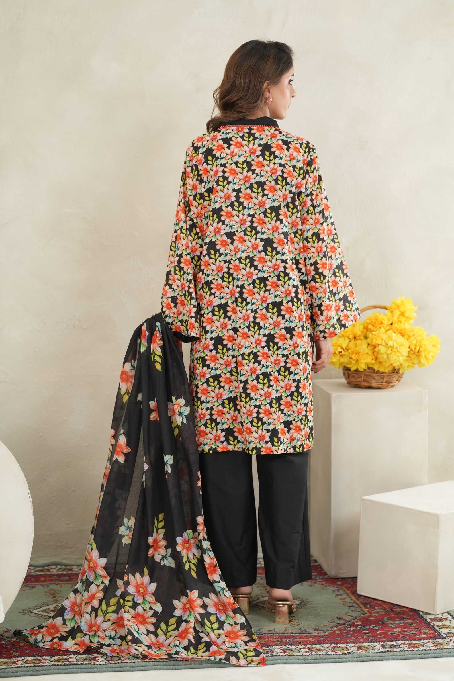 Noir Floral-3PC Printed Stitch Lawn Suit (Black & Pink)-PV1-SV35