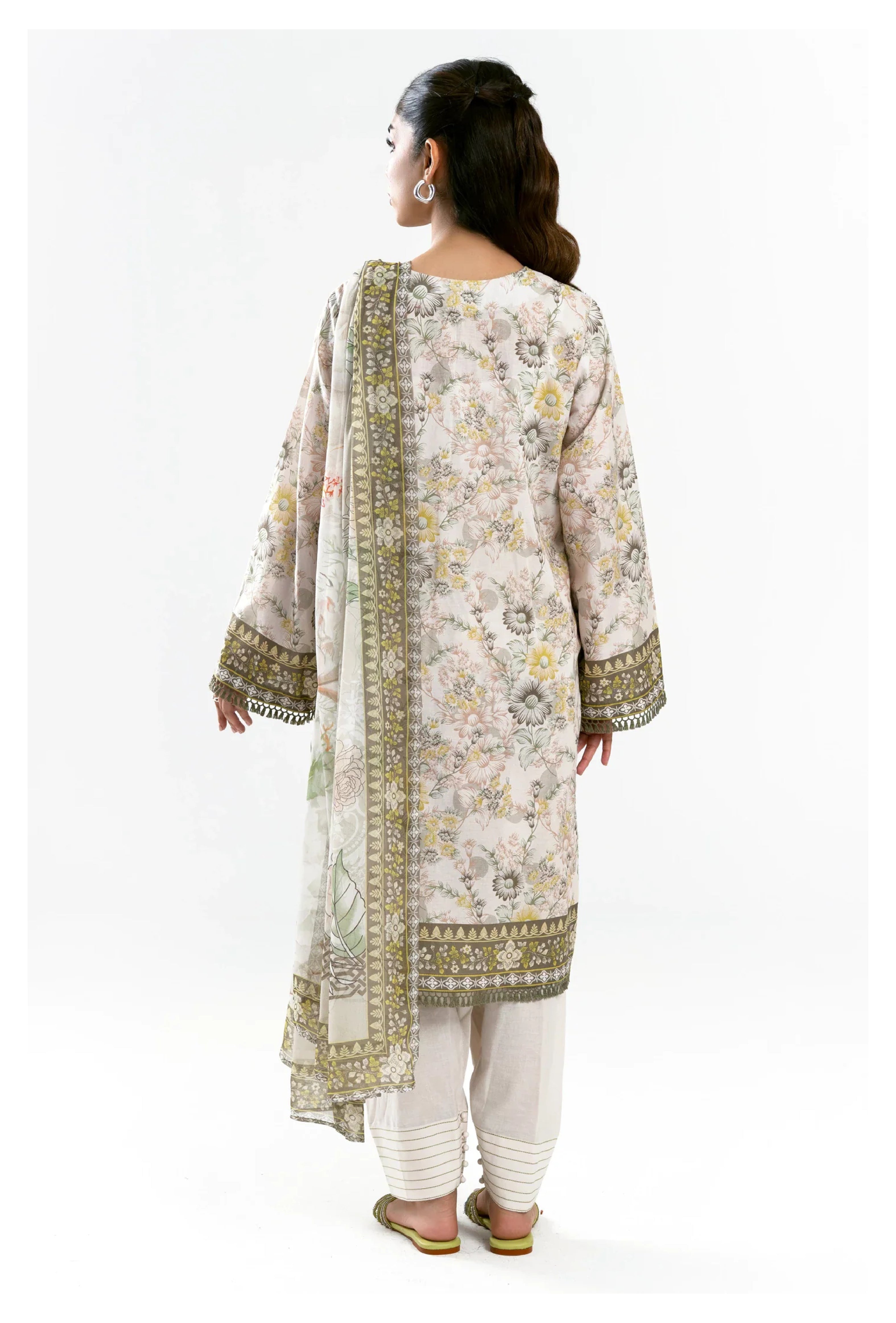 Sohaye | Cream Printed 3PC Unstitched Suit by Diners