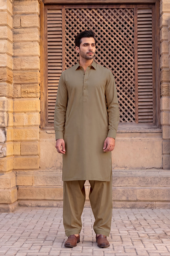 Gul Ahmed – Men’s Unstitched Wash & Wear Fabric (Brown)