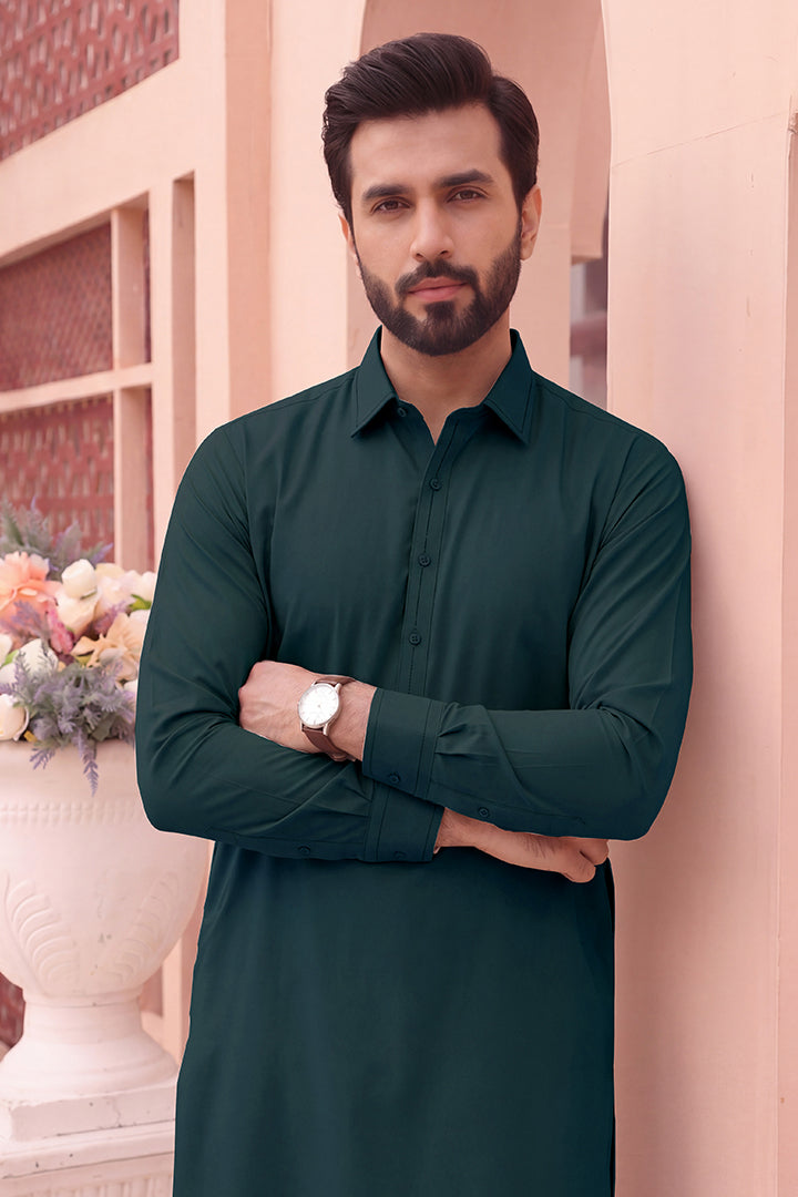 Alkaram – Men’s Unstitched Wash & Wear Fabric (Green)