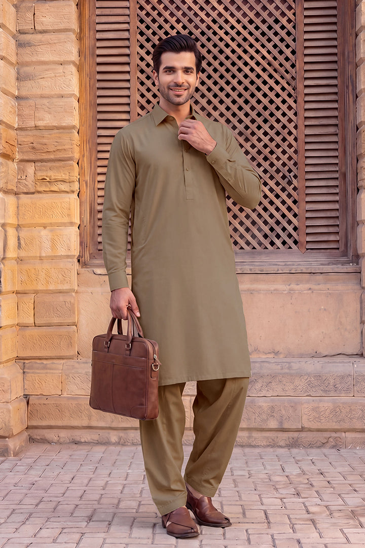 Gul Ahmed – Men’s Unstitched Wash & Wear Fabric (Brown)