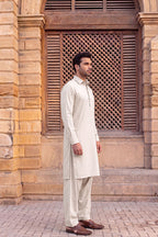 Gul Ahmed – Men’s Unstitched Wash & Wear Fabric (Off White)