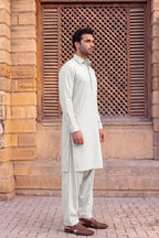 Gul Ahmed – Men’s Unstitched Wash & Wear Fabric (White)