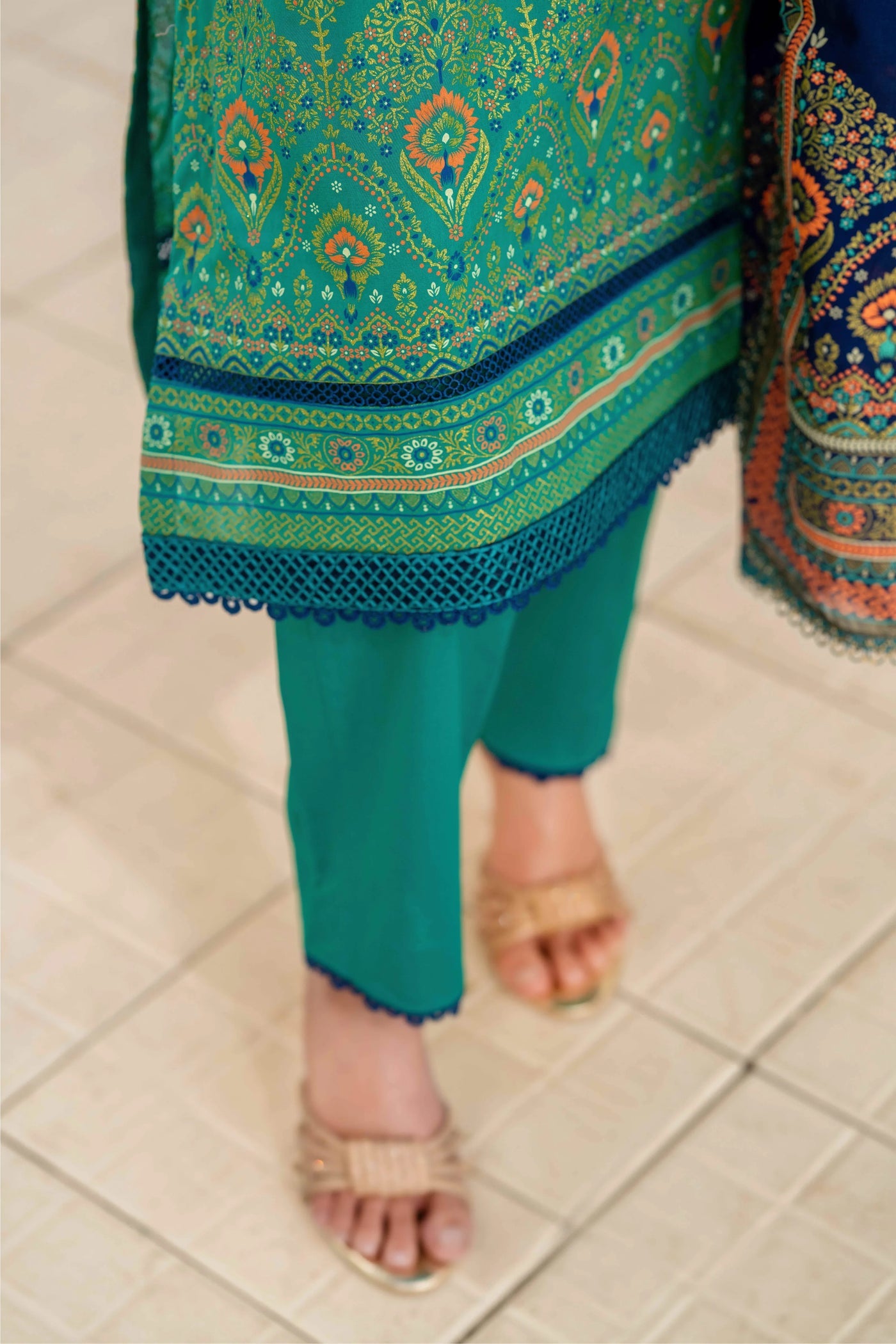 Inaya By KBC Fashion Emerald Green Printed 3-Piece Stitched Suit with Navy Blue Dupatta