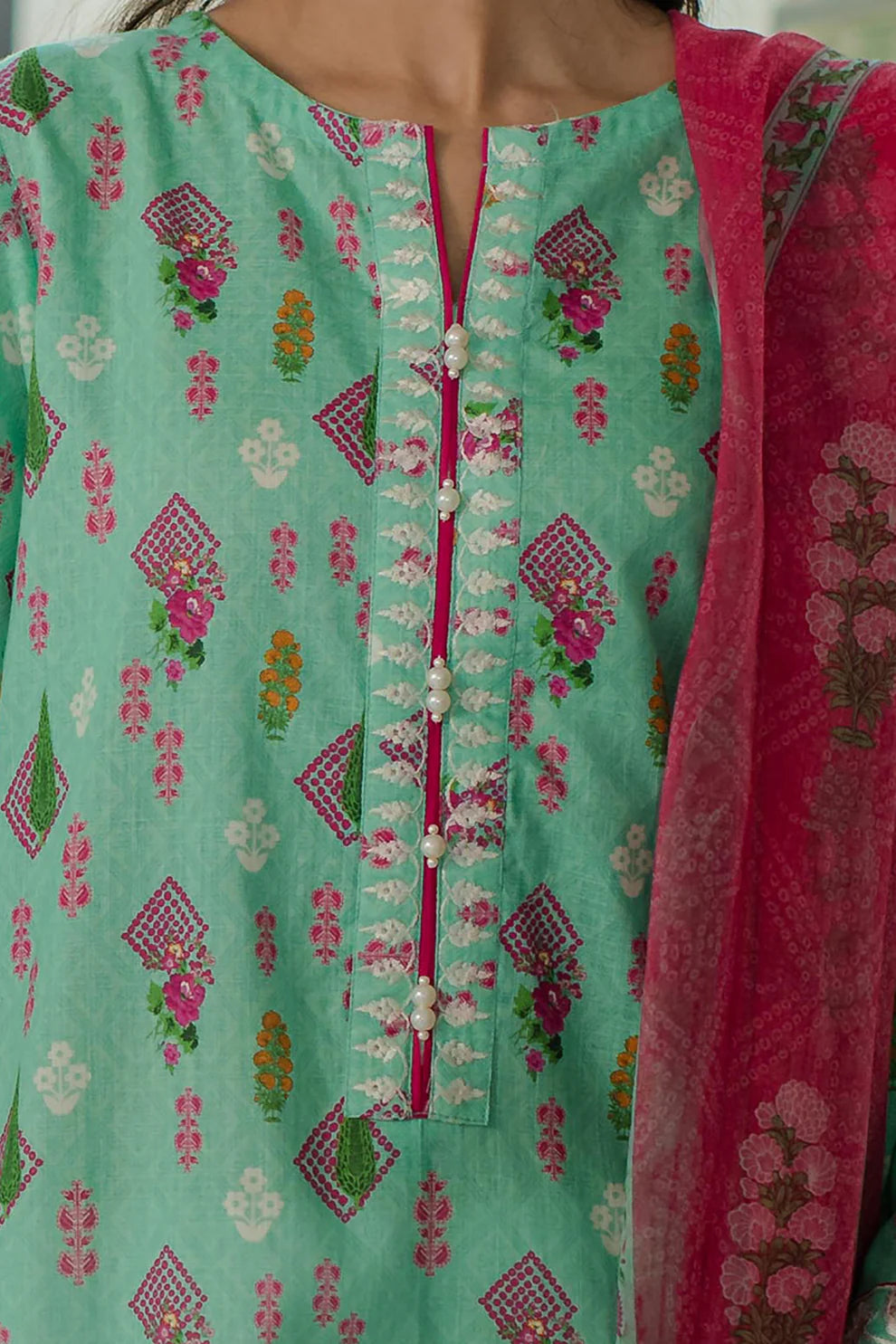 Embroidered Kurta Dupatta