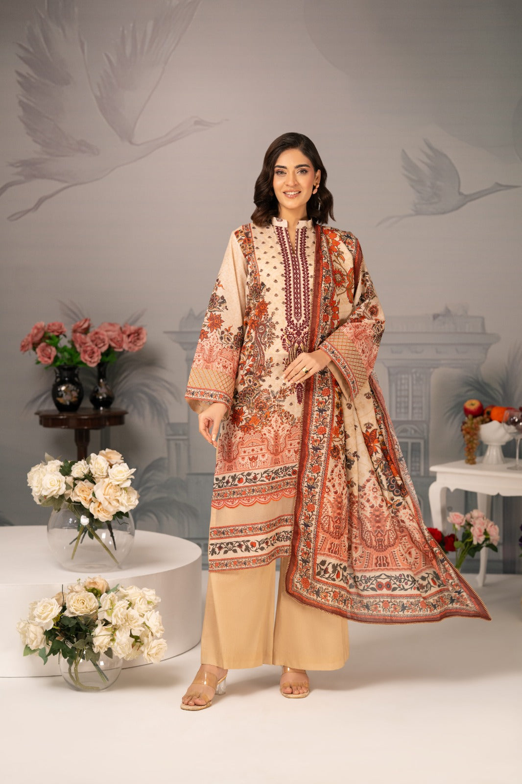 Zarwan by KBC Fashion – Embroidered Neckline | Lawn 3Piece suit (Cream)