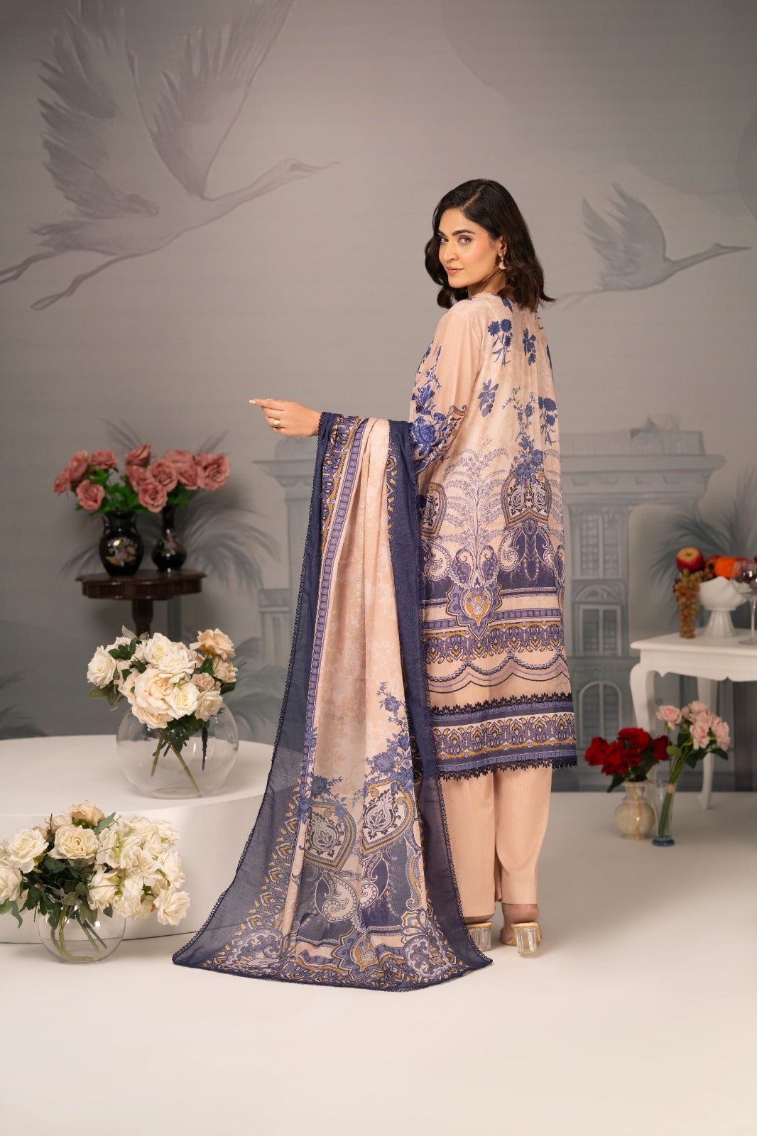 Zarwan by KBC Fashion – Embroidered Neckline | Lawn 3Piece suit (Navy Blue & Ivory)