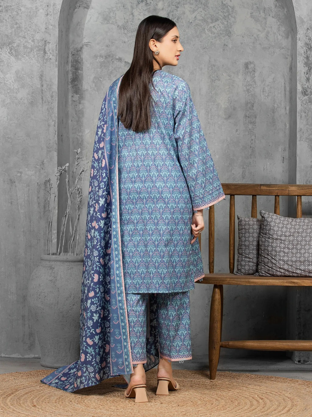 Edenrobe By Allure Unstitched Printed Lawn (Regent St blue)