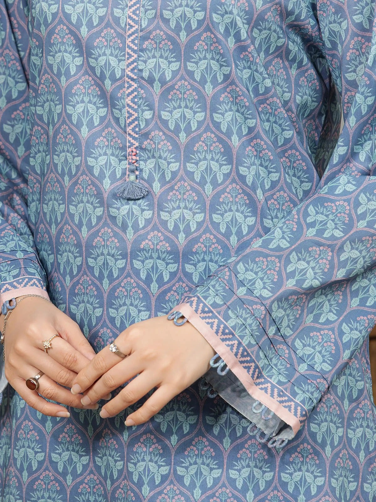 Edenrobe By Allure Unstitched Printed Lawn (Regent St blue)
