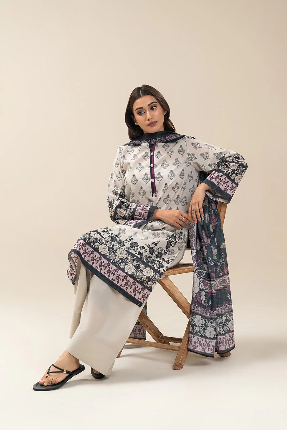 Beechtree-3PC-Unstitch Printed Lawn (Champagne)