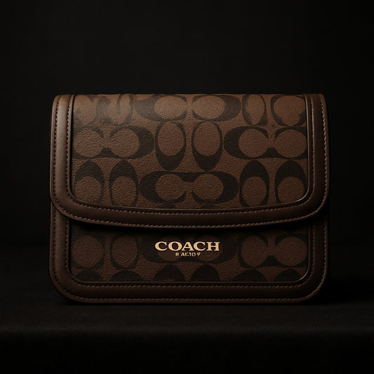 Coach Signature Crossbody Bag – Sleek. Stylish. Sophisticated.