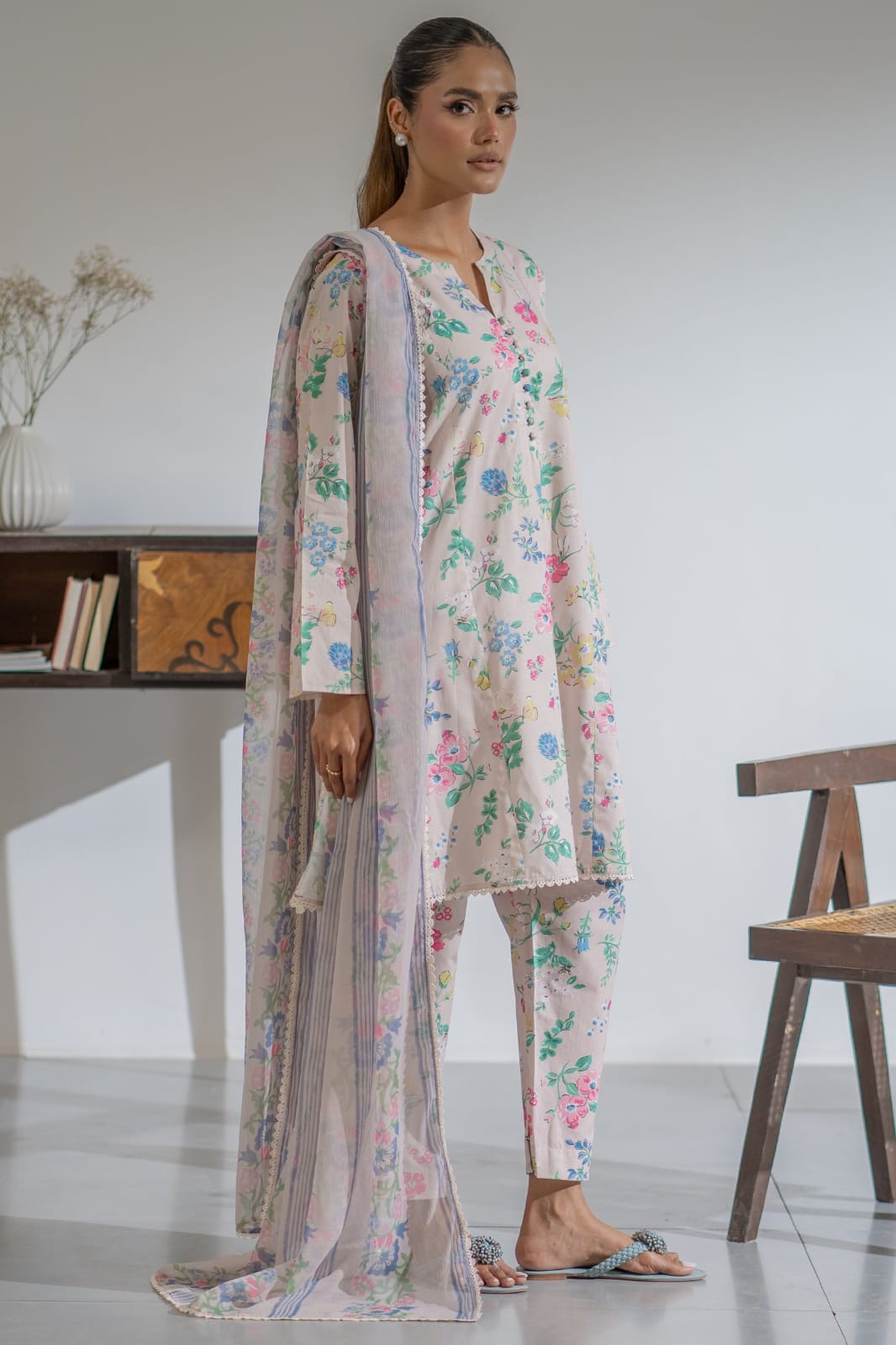 Ego Slide Away – 3PC Unstitched Lawn (Skin)