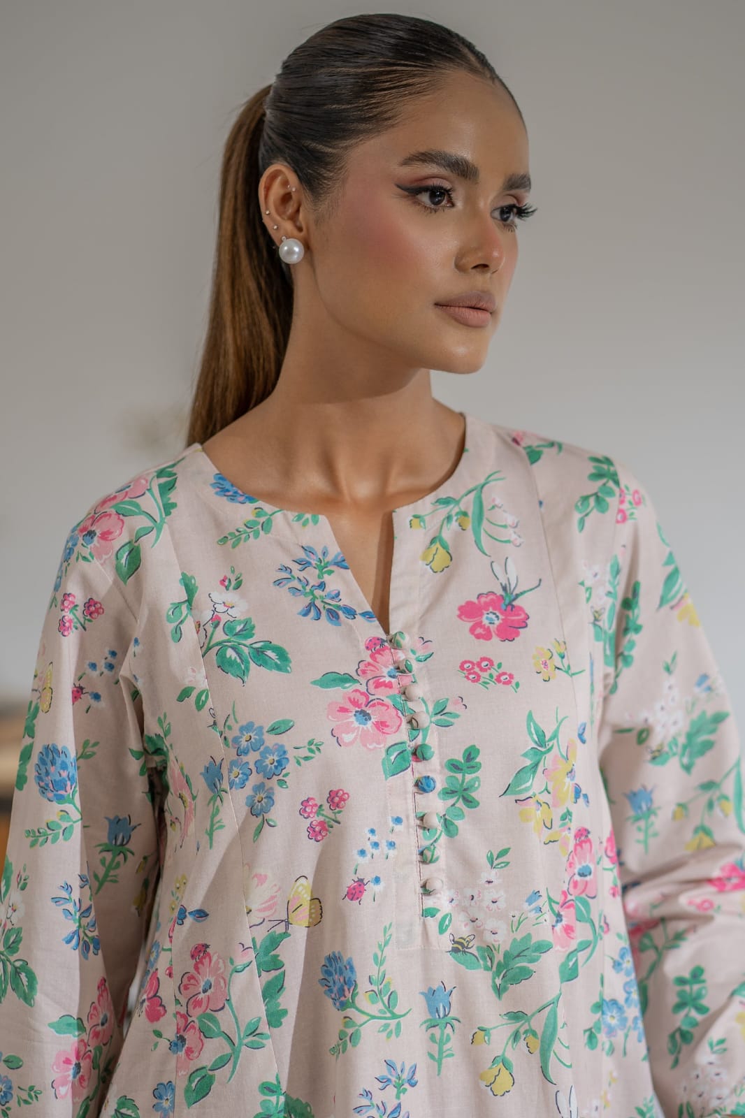 Ego Slide Away – 3PC Unstitched Lawn (Skin)