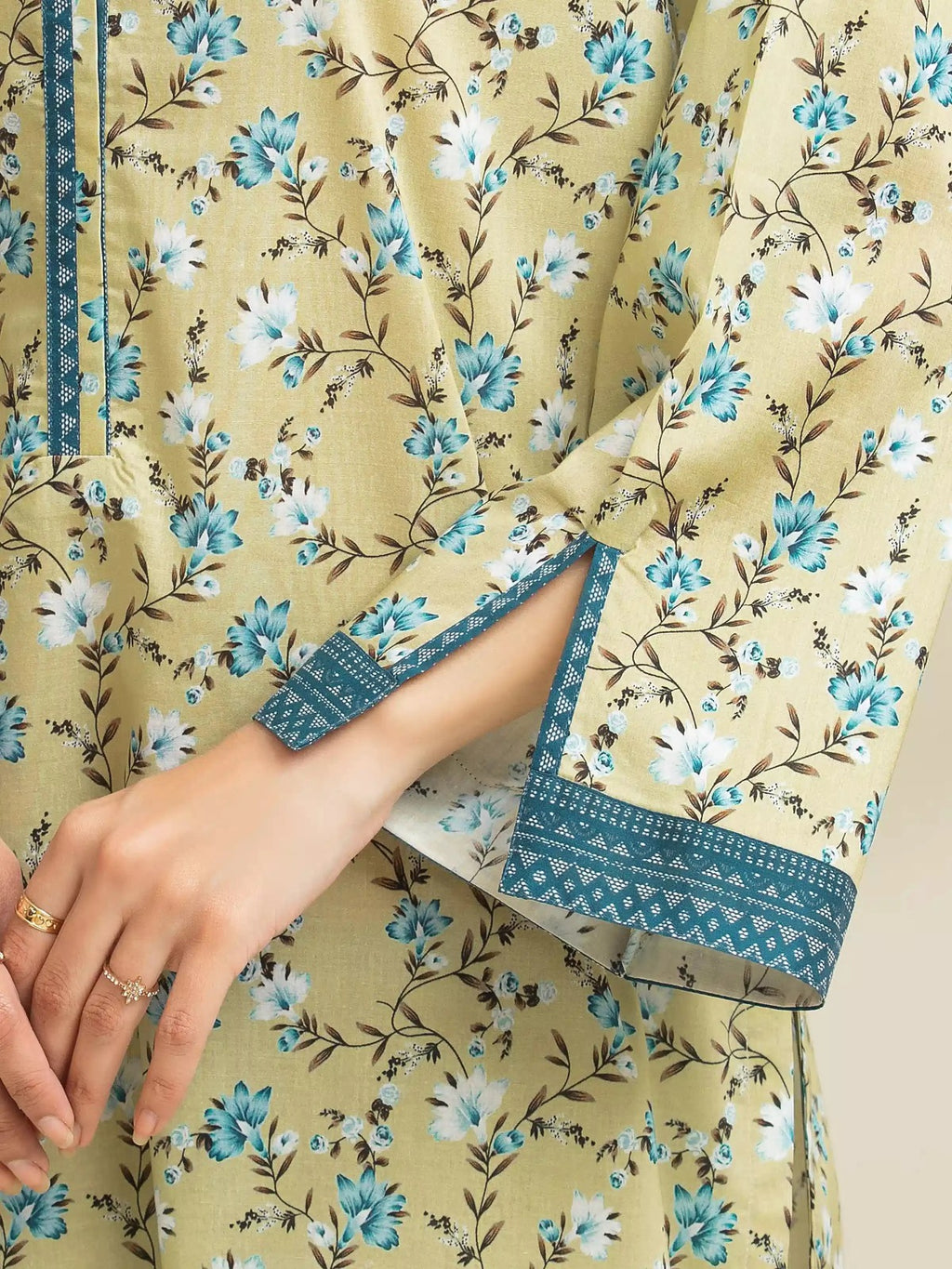 Edenrobe By Allure Unstitched Printed Lawn (Ash Green)