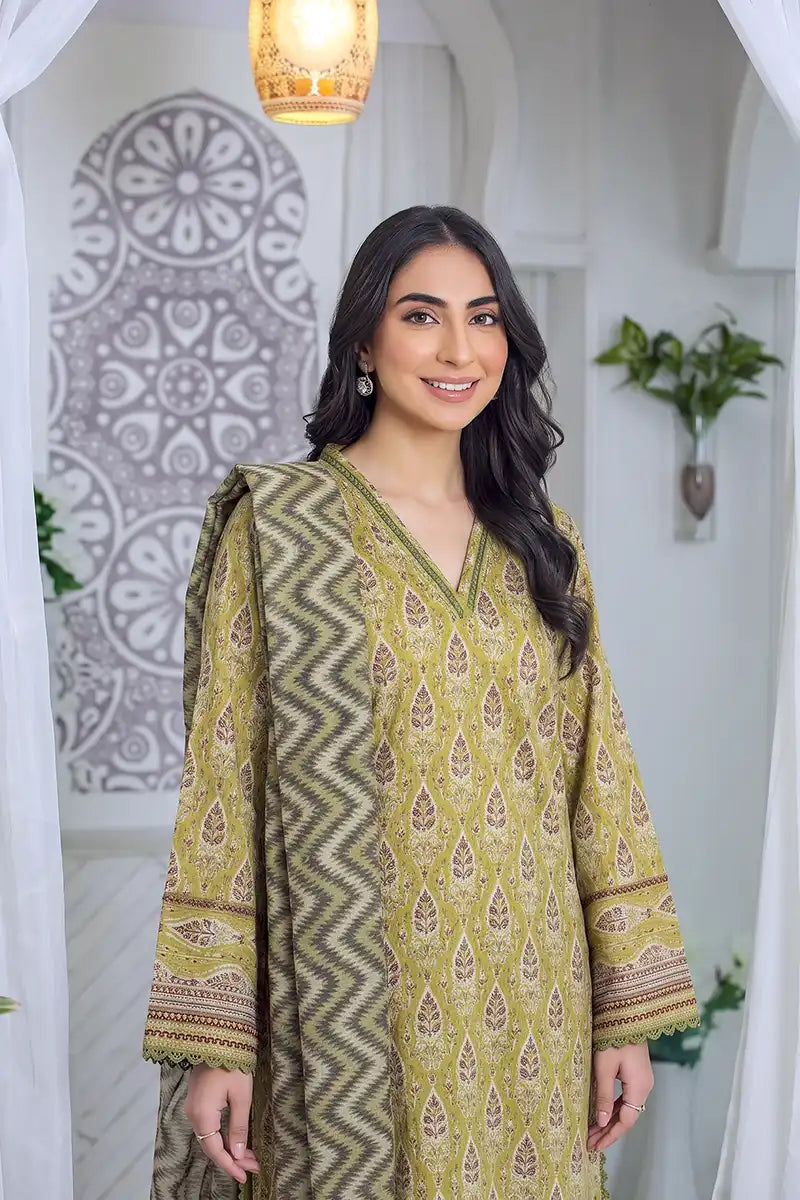 Zsh Stitched 3pc Printed Lawn Suit (Moss Green)