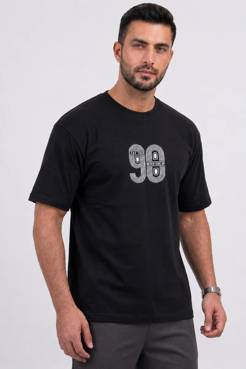 Never Give Up 90 - Men's Casual Crew Neck T-Shirt (Black)