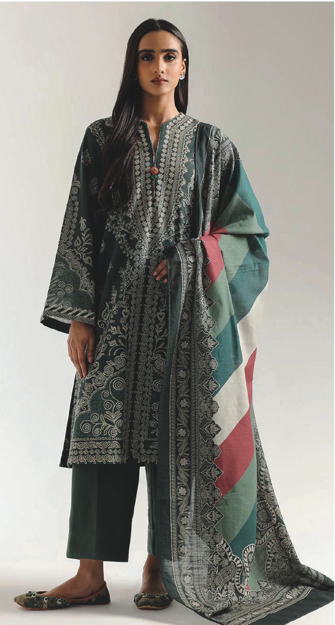 ETHNC Digital Printed Lawn 3 Piece Suit SS'26