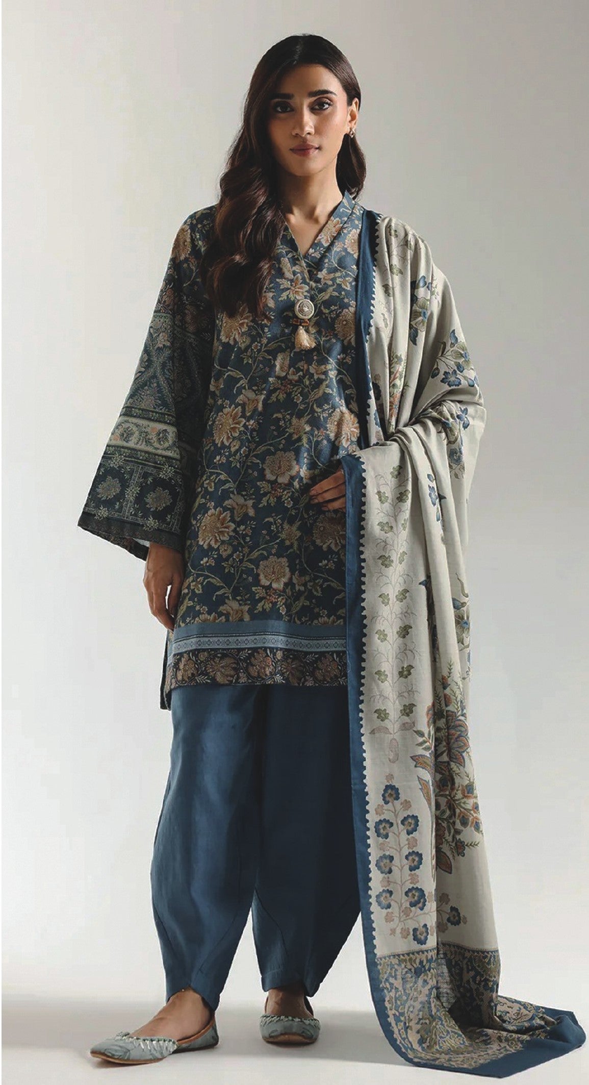 ETHNC Digital Printed Lawn 3 Piece Suit SS'26