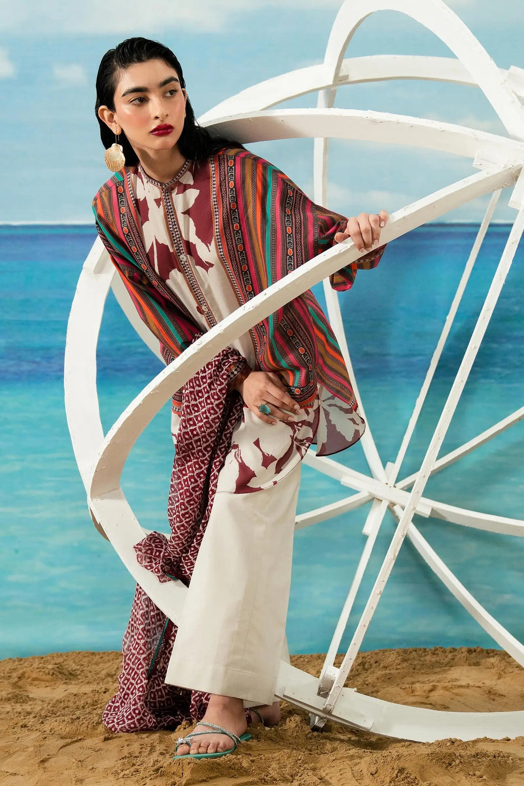 Mahay Sana Safinaz 3PC Unstitch Lawn. (white & mahroon)